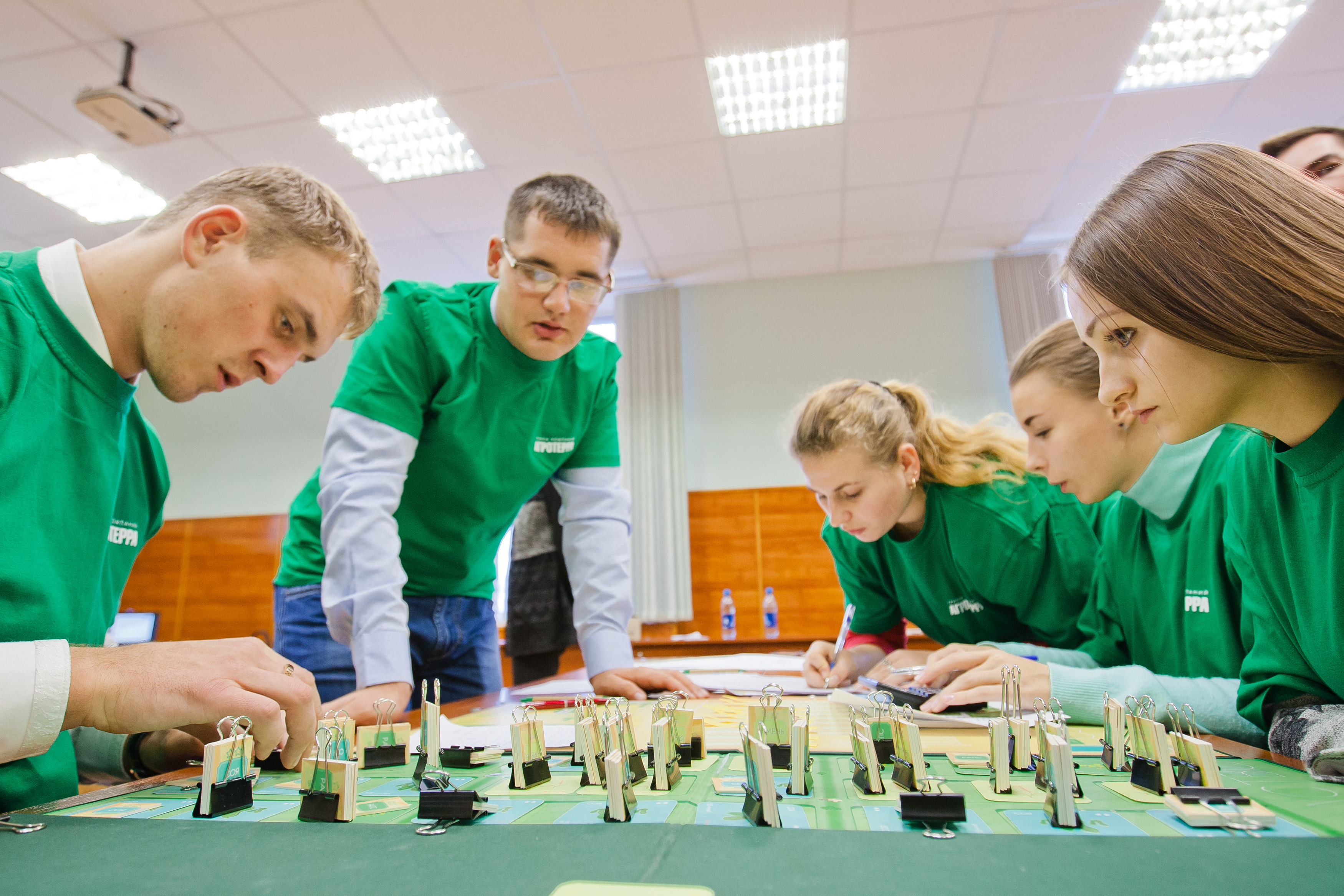 Агротерра, Play Hard, Олег Лагутов, комбайны, сельское хозяйство, агромен, агроскауты, Шаг вперед. Штабные учения, WOW!HR, кем работать в агро, кем работать на селе, кем работать в деревне, работа в деревне, работа в селе, негородская работа, игры сотрудников, соревнования сотрудников