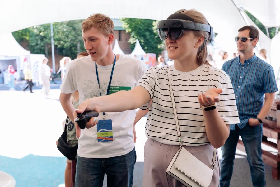 Молодежь Нижнего Новгорода получила возможность стать сотрудниками крупнейших автопредприятий города, АО «ГК «Современные транспортные технологии», АО «ГК «Современные транспортные технологии» новости, АО «ГК «Современные транспортные технологии» последние новости, АО «ГК «Современные транспортные технологии» новости сегодня, возможность стать сотрудниками автопреприятий, автопредприятия работа, воспитание молодых кадров, Привлечение молодых кадров