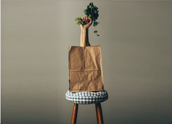 зелень, рука, табуретка, пакет, петрушка, Изменения, Управление изменениями, нововведения, итальянская забастовка, как вводить нововведения,  как внедрять изменения,  как управлять изменениями, новшества, как вводить новое, как преодолеть сопротивление сотрудников, этапы изменений, мотивация, риски, новый товар, мотивация сотрудников, как вводить новый товар