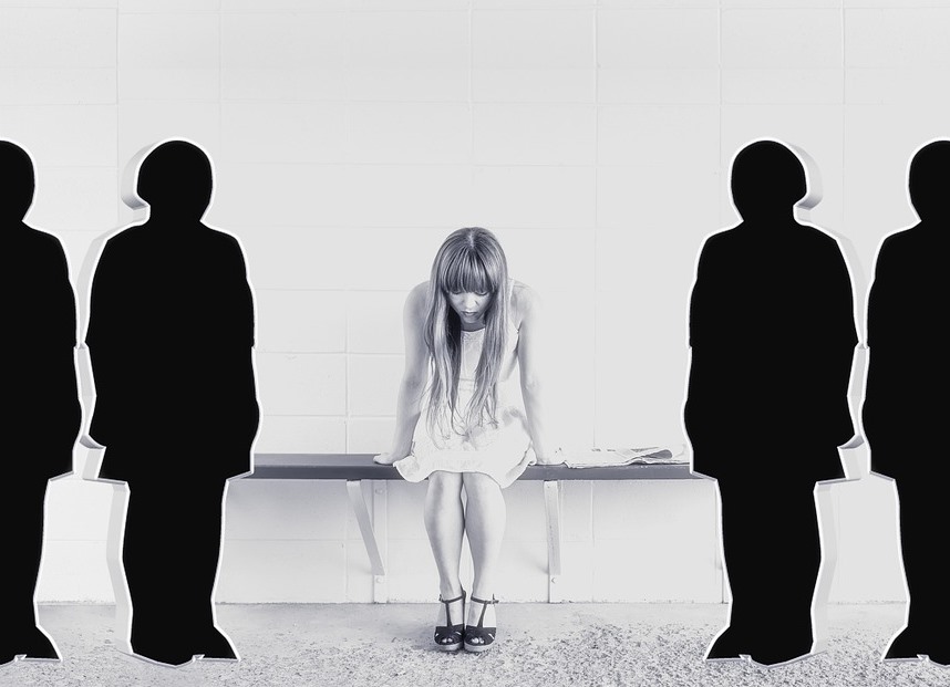 девушка, оптимизация численности персонала, увольнение, сокращение, предвзятость, снижение издержек, неэффективность, эффективность, производительность, реструктуризация, организационные изменения, кадровое планирование, изменение корпоративной культуры компании, Ксения Шматкова, The ST. Regis Moscow Nikolskaya, оценка