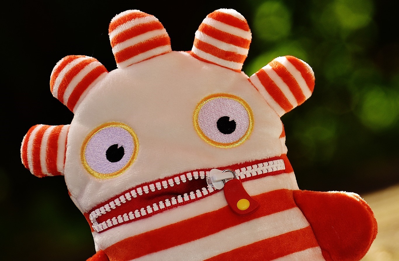 игрушка, сумка, кошелек, лицо, ошибка HR-а, ошибки HR-а, ошибки эйчара, заблуждения лидеров, ошибки начальников, в чем босс не прав, управление, заблуждения молодых лидеров, ошибки руководителей, основные ошибки руководителей, где чаще всего ошибаются руководители, ошибки начальника, как руководителю избежать ошибок, Светлана Петровичева, Кадровый центр "21 век, Ирина Меньщикова, Лиман-трейд