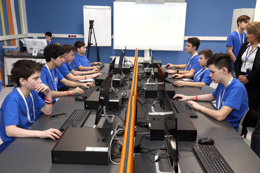 Пять шагов к высоким технологиям: проект «Путь в инженеры» GS Group, GS Group, Екатерина Артемьева, Be Cool, Be Cool 2020, WOW!HR 2020, WOW!HR, формировать кадровый резерв, номинанты WOW!HR 2020, формированию кадрового резерва, формирование кадрового потенциала, Путь в инженеры, популяризация технического образования