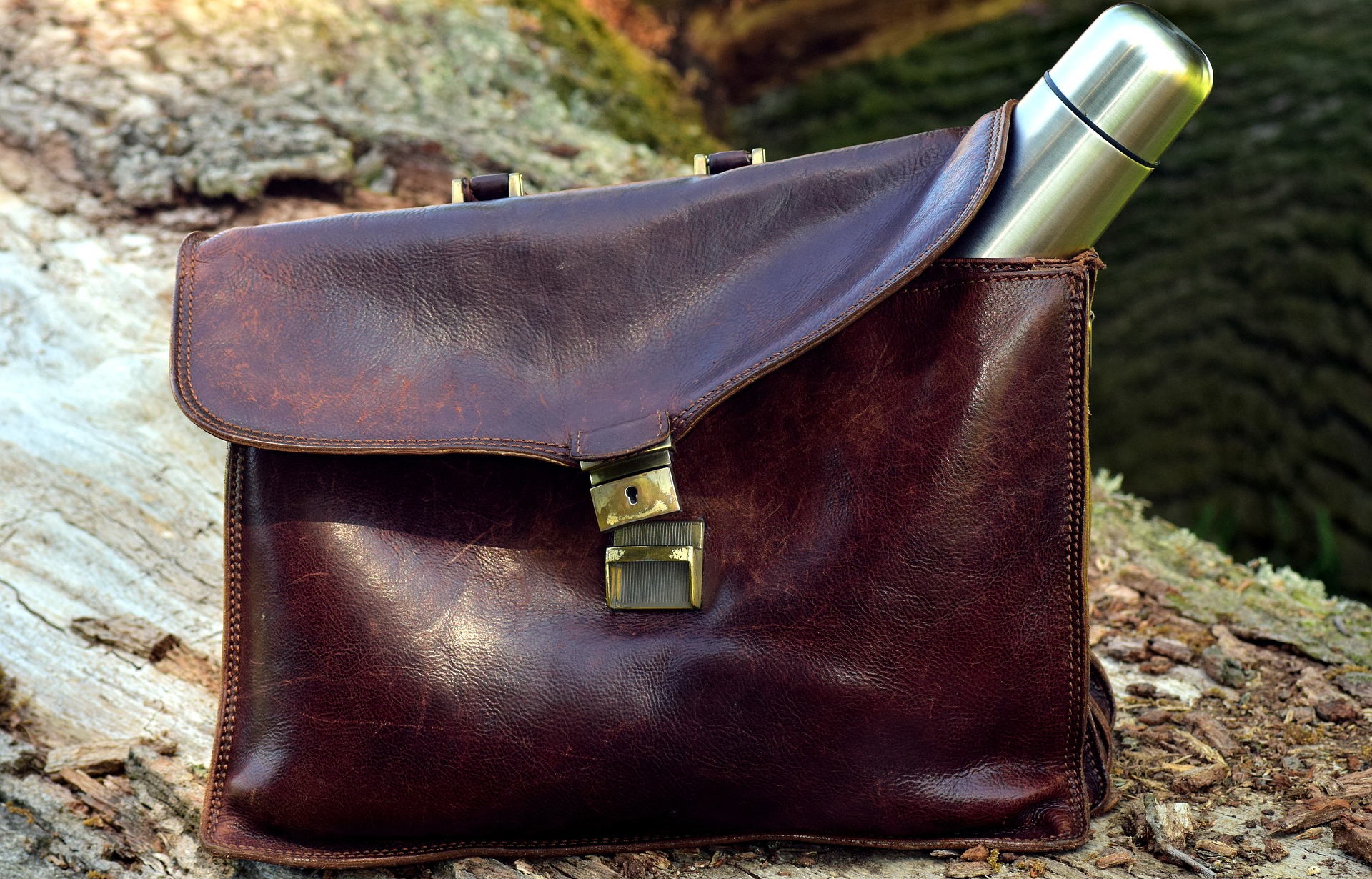 портфель, термос, рекрутер, рекрутинг, ненависть к рекрутеру, HRD, Юлия Шикарева, ведущий менеджер по персоналу компании КДМ, собеседование, интервью, эйчар, фразы рекрутера, мы вам перезвоним, анкеты, глупые вопросы, вопросы на собеседовании, вопросы на интервью, общение с кандидатом, общение с соискателем, беседа с соискателем, беседа с кандидатом, ошибки рекрутера, ошибки эйчара