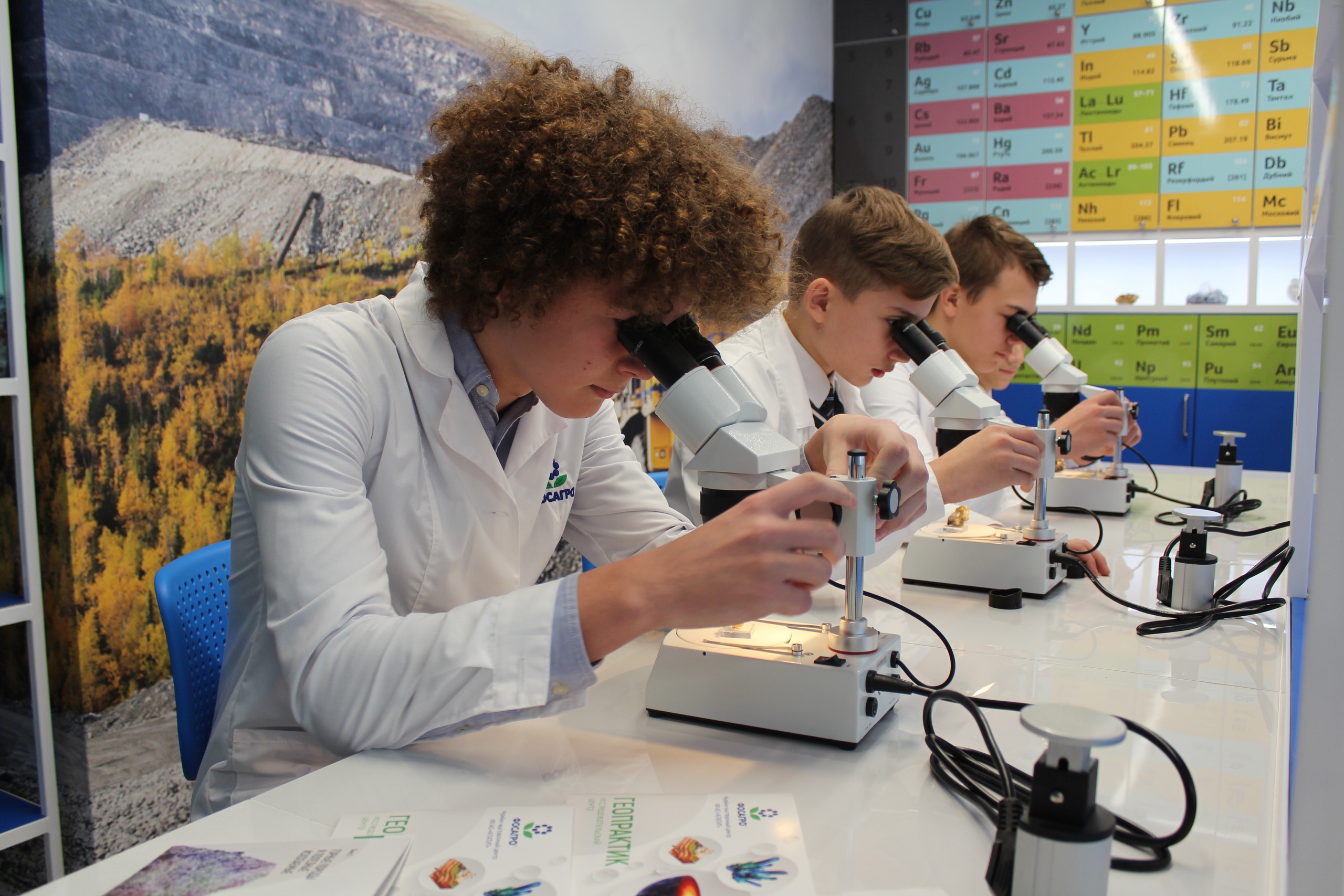 «Погружение в мир профессий» – кейс Группы Компаний «ФосАгро», Юлия Бондаренко, Группа Компаний «ФосАгро», ФосАгро, WOW!HR WOW!HR 2021, Номинанты WOW!HR 2021, Be Cool, Be Cool 2021, корпоративный музеей, кадровый резерв, воспитать сотрудника, Профориентационно-выставочный центр