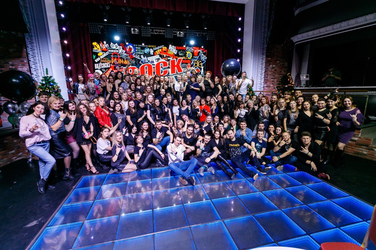 СБЕР ­решил проблему потери времени на массовых и рутинных звонках, Людмила Белоглазова, Юлия Держаленко, Сбер, ПАО Сбербанк, новая модель продаж, достучаться до клиента, трансформация коммуникаций с кандидатом, WOW!HR, WOW!HR 2021, Номинанты WOW!HR 2021, Make Team, Make Team 2021