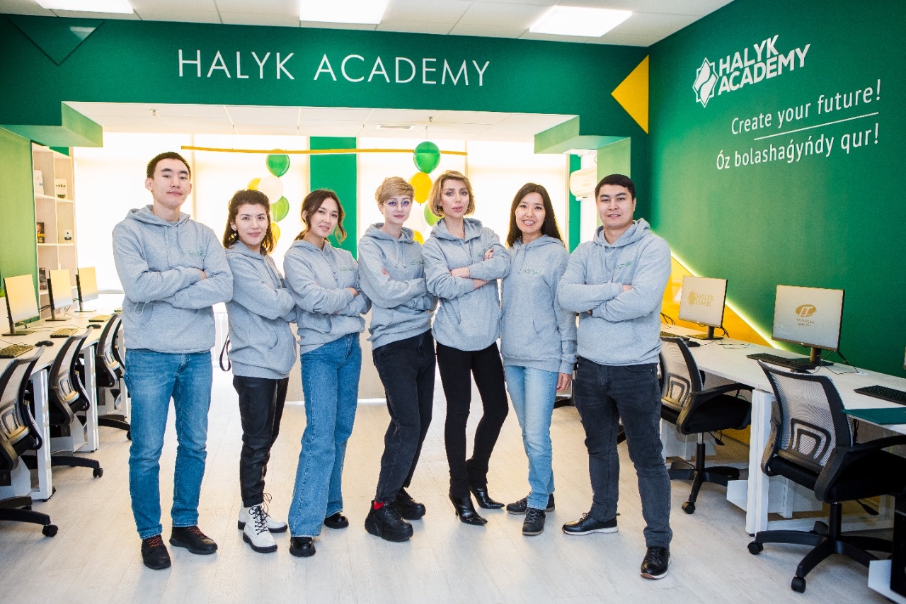 «HalykEduLab» – синергия работодателя и вузов для подготовки IT-кадров. Кейс Народного банка Казахстана, Народный банк Казахстана, Антон Мусин, HalykStart, HalykEduLab, Народный банк Казахстана, синергия работодателя и вузов, WOW!HR Kazakhstan 2021, WOW!HR Kazakhstan, номинантны WOW!HR Kazakhstan 2021, Be Cool, Be Cool 2021, программа стажировок, программа для молодых специалистов, вырастить кадры