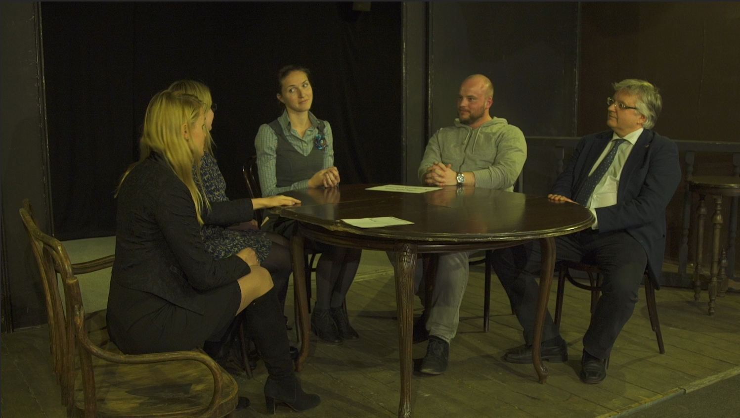 «Вишнёвый сад Газпром нефти»: спектакль-тренинг для руководителей от ЕВМ, ЕВМ, Евгений Мачнев, WOW PRO, WOW PRO 2021, High Performance PRO, High Performance PRO 2021, трансформационные процессы, принятие изменений в компании, изменения на работе, психологические сложности на работе, спектакль-тренинг, тренинг для Газпром нефть, креативный тренинг для сотрудников