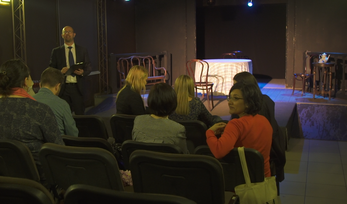 «Вишнёвый сад Газпром нефти»: спектакль-тренинг для руководителей от ЕВМ, ЕВМ, Евгений Мачнев, WOW PRO, WOW PRO 2021, High Performance PRO, High Performance PRO 2021, трансформационные процессы, принятие изменений в компании, изменения на работе, психологические сложности на работе, спектакль-тренинг, тренинг для Газпром нефть, креативный тренинг для сотрудников