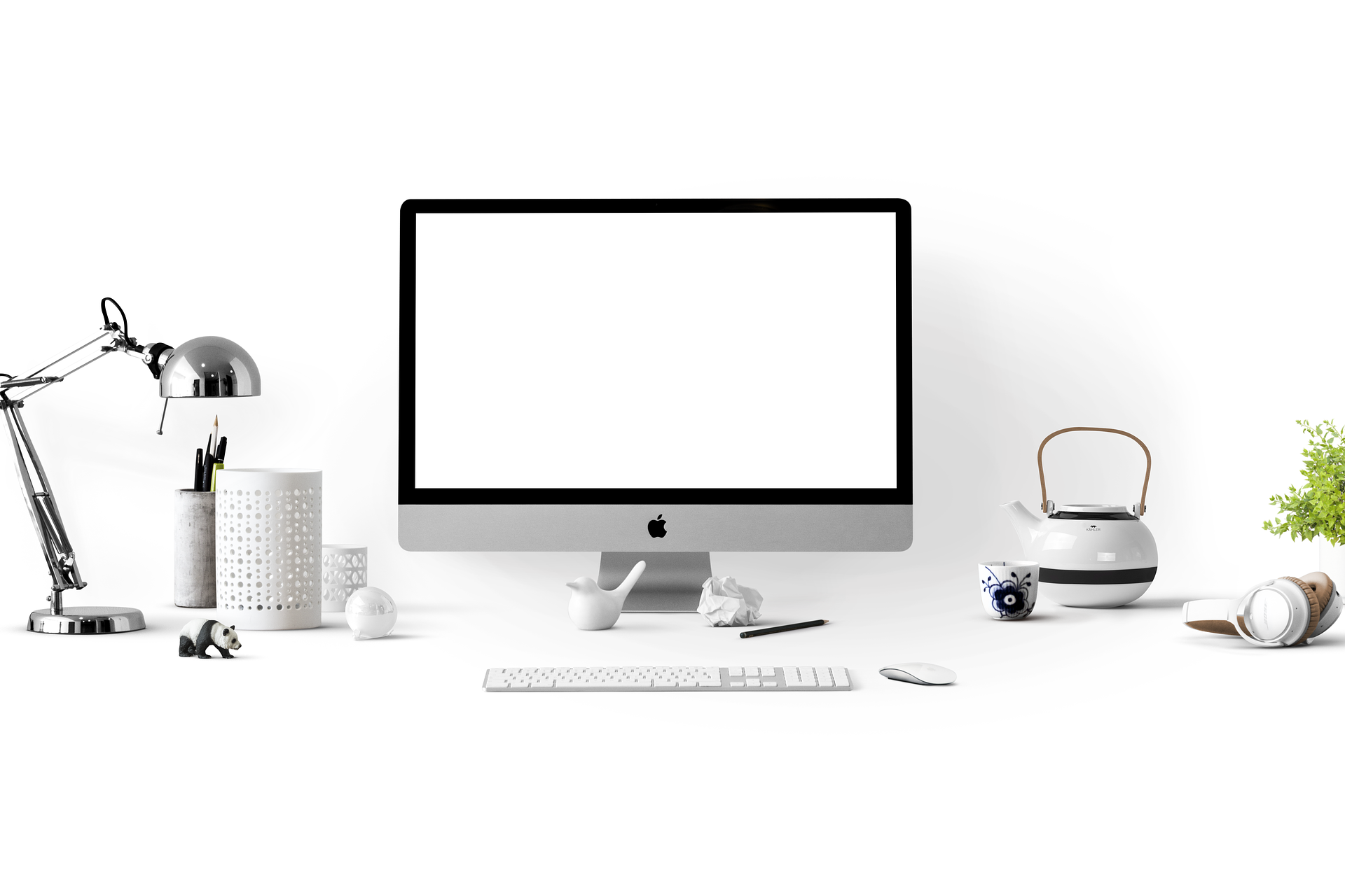 компьютер, эппл, apple, стол, рабочее место, работа, чаник, клавиатура, как начать бизнес, как начать свое дело, как развивать бизнес,  советы бизнесмену, советы начинающему бизнесмену, советы новичку в бизнесе, бизнес в россии, как начать бизнес, как начать бизнес в россии, что знать о бизнесе в россии, как стартовать в бизнесе, советы гендиректорам, советы основателям бизнеса