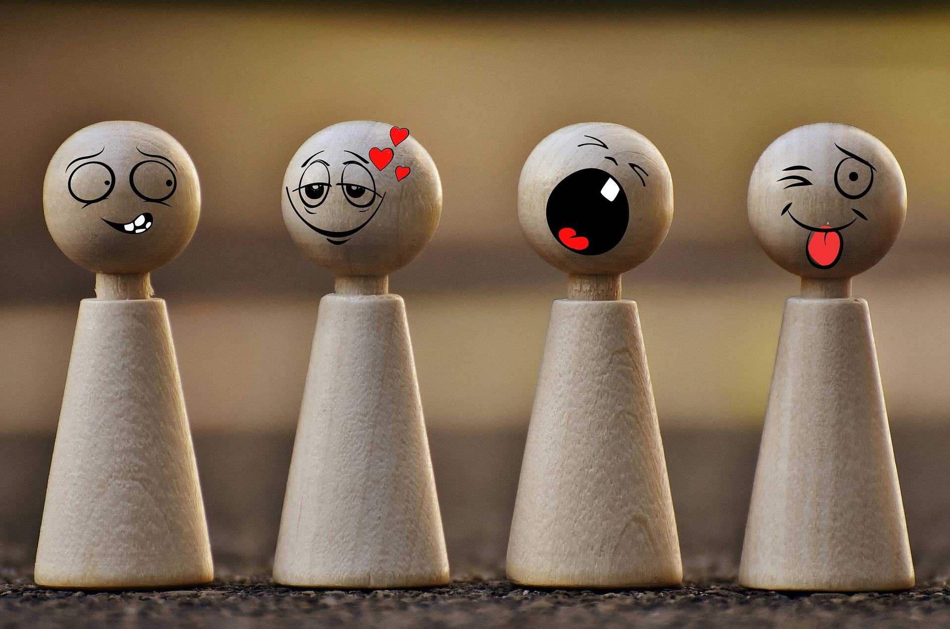 шашки, фигурки, люди, эмоции, лица, Николай Новоселов, АртНаука, тимбилдинг, сплоченная команда, как сплотить команду, кейс команда, управление, лидер, геймификация, командные игры, во что поиграть с коллегами, как сплотить команду, Сплоченный коллектив, как сплотить коллектив, игровые методы обучения персонала, как превратить коллектив в команду, как повысить продуктивность коллектива, как повысить продуктивность, 