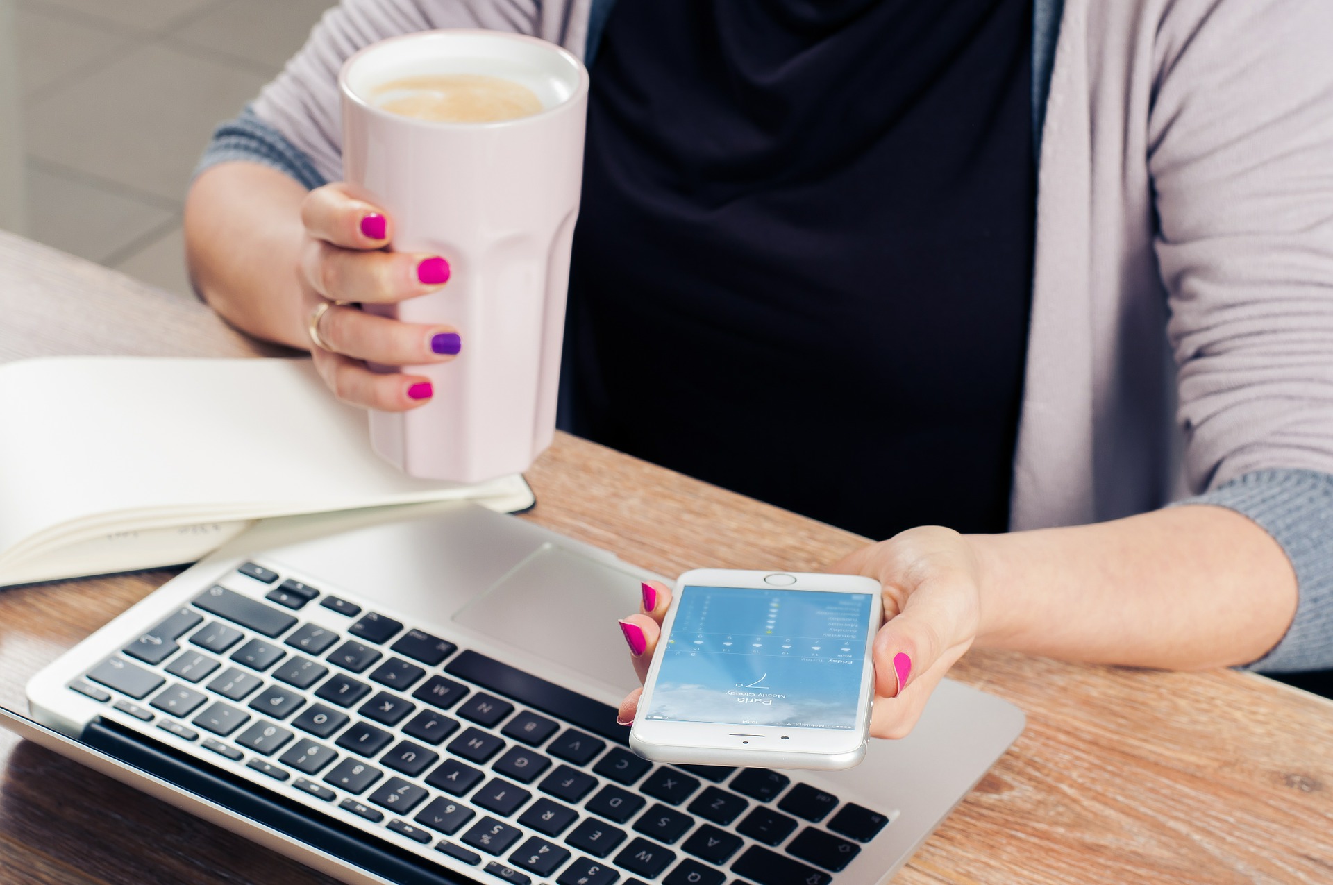 3 способа быстрее найти хорошую работу, Нурия Архипова, SLG, резюме, рекрутинговый сайт, работодатель, креативность, работа, кандидат, соискатель, блог, профессиональный рост, профессионализм, портфолио, социальные сети, поиск работы, вариативность, Специализированные сайты, нестандартный подход