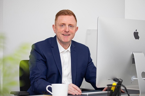 У российской нефтегазохимии возникли сложности, связанные с заменой покинувших компанию сотрудников, Kontakt InterSearch Russia, Kontakt InterSearch Russia исследование, Kontakt InterSearch Russia опрос, изменение структуры управления, фокус на новых рынках сбыта, разработка новых продуктов, замена покинувших компанию сотрудников, замена сотрудников, проблемы из-за санкций