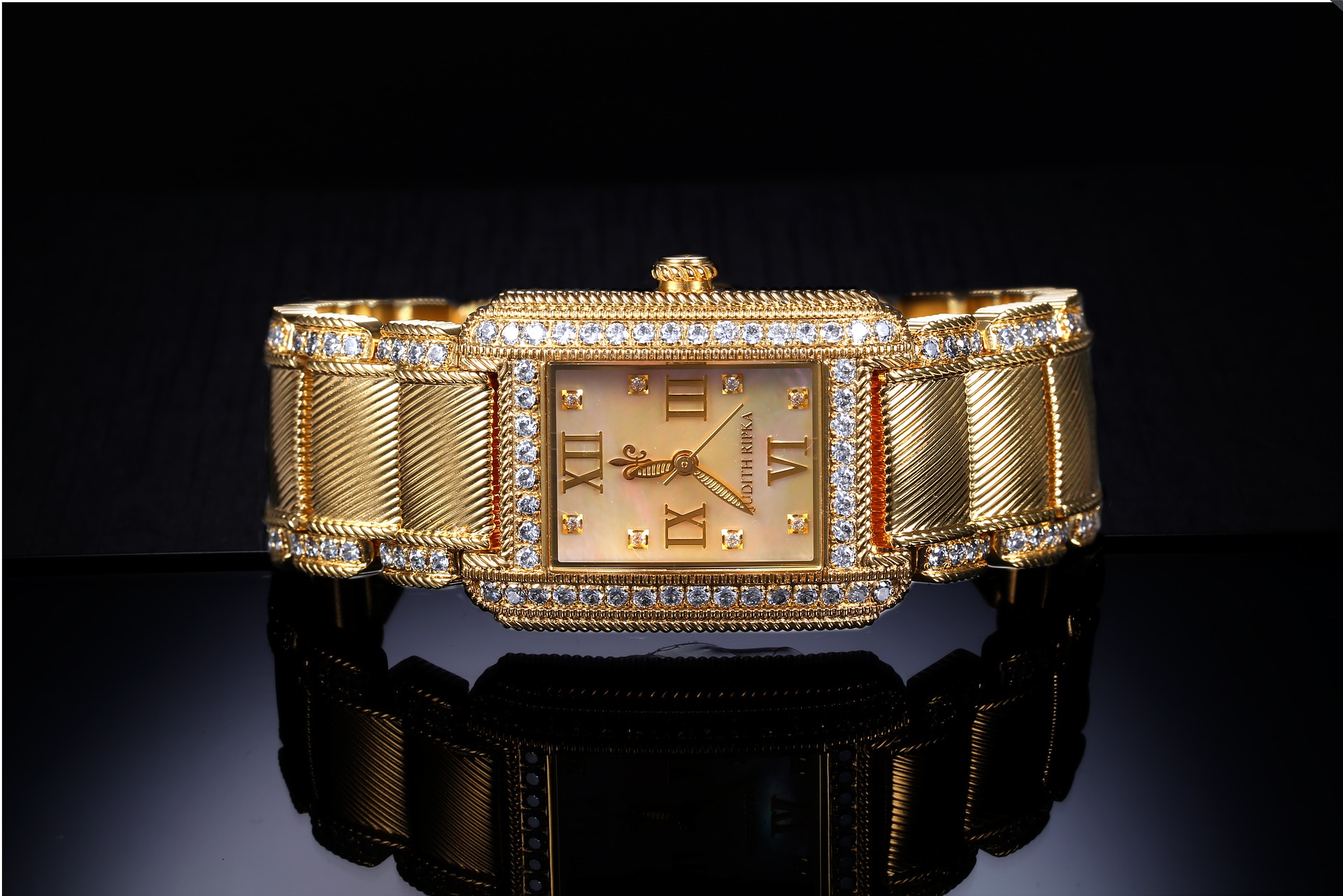 часы золото