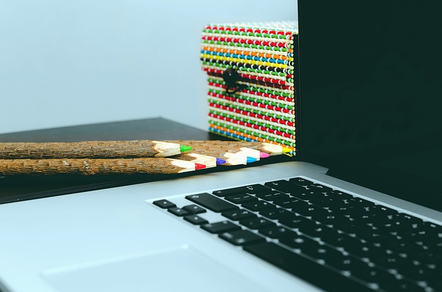 Зарплата сотрудников: как сэкономить в кризис, MaxMedium Creative MICE Agency, Спурнова Татьяна, оплата по результату, Зарплата сотрудников, как сэкономить в кризис, Экономия затрат, пути экономии затрат на персонал, ФОТ, пути экономии затрат, затраты на персонал, экономия на ФОТ